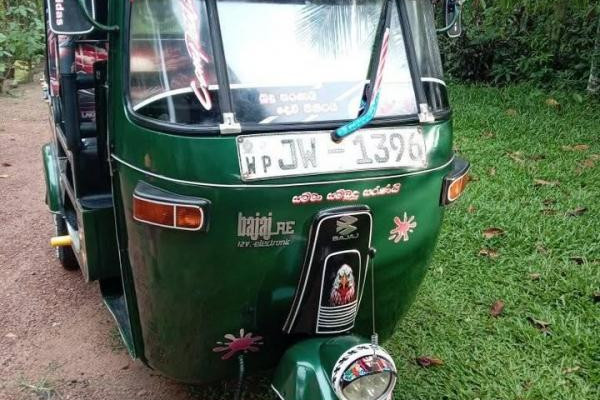 BAJAJ 2004 2 STROKE