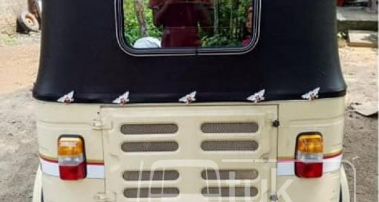 BAJAJ 2002 2 STROKE
