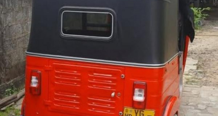 BAJAJ 2011 4 STROKE