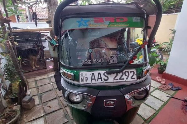 BAJAJ 2014 4 STROKE