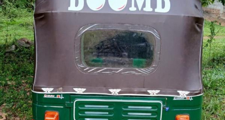 BAJAJ 1999 2 STROKE