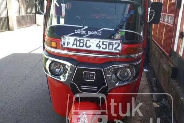 BAJAJ 2015 4 STROKE