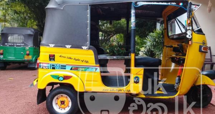 BAJAJ 2004 2 STROKE