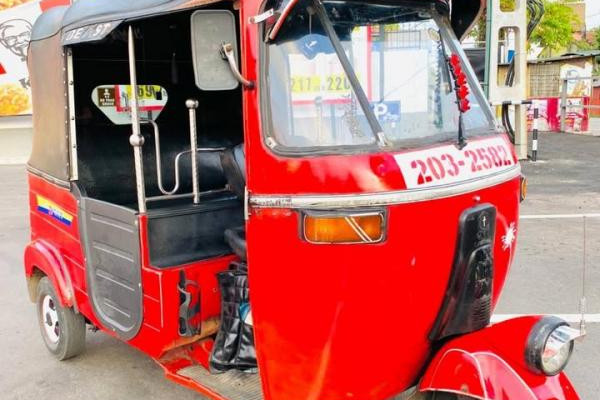 BAJAJ 1996 2 STROKE