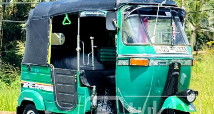 BAJAJ 2005 2 STROKE