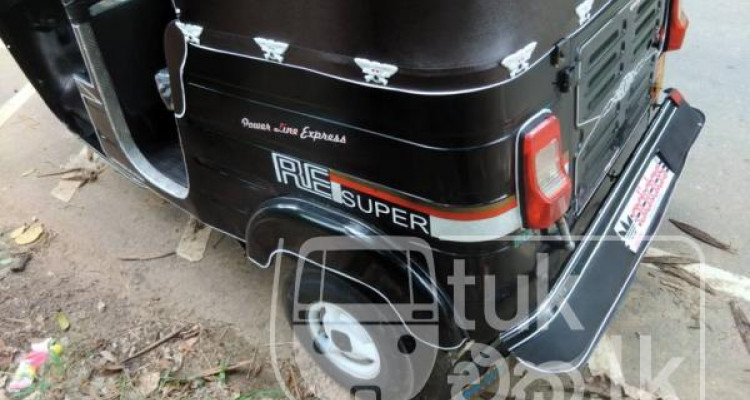 BAJAJ 2012 4 STROKE