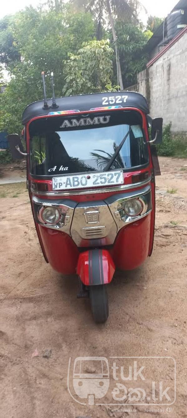 BAJAJ 2016 4 STROKE