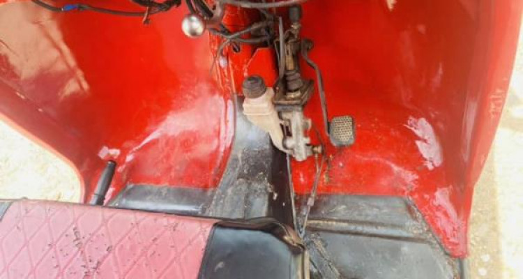 BAJAJ 1995 2 STROKE