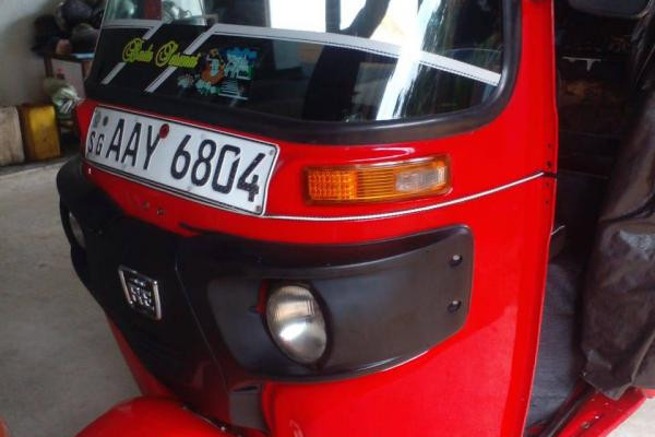 BAJAJ 2015 4 STROKE