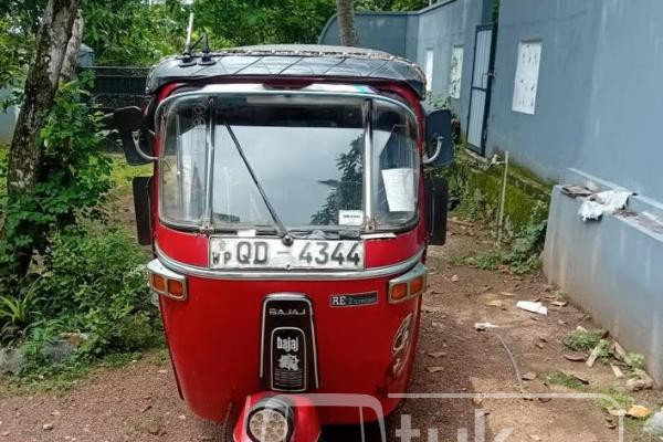 BAJAJ 2005 2 STROKE