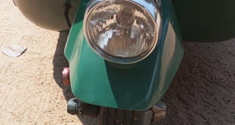 BAJAJ 1999 2 STROKE
