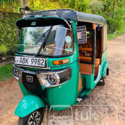 BAJAJ 2016 4 STROKE