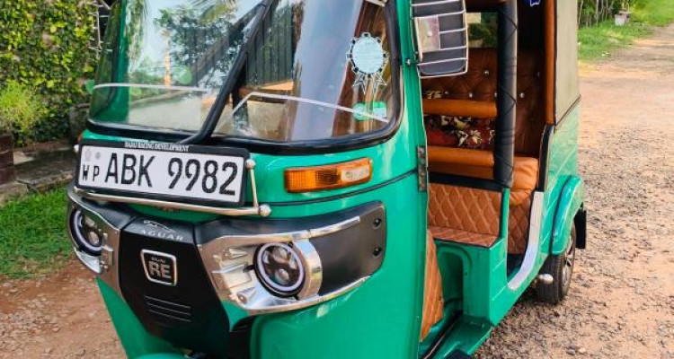 BAJAJ 2016 4 STROKE