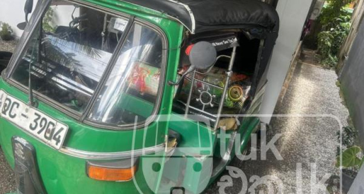 BAJAJ 2005 2 STROKE