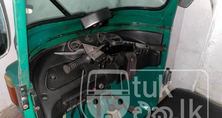 BAJAJ 2010 4 STROKE
