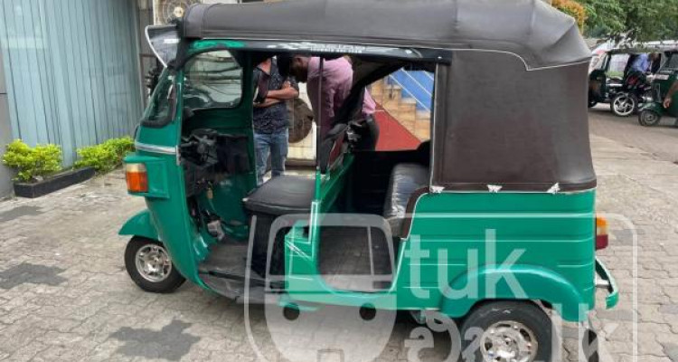 BAJAJ 2010 4 STROKE