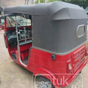 BAJAJ 2018 4 STROKE