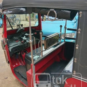 BAJAJ 2018 4 STROKE