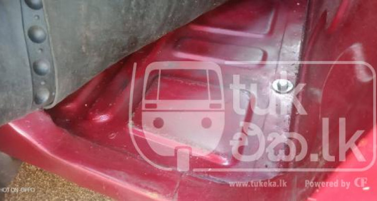 BAJAJ 2009 4 STROKE