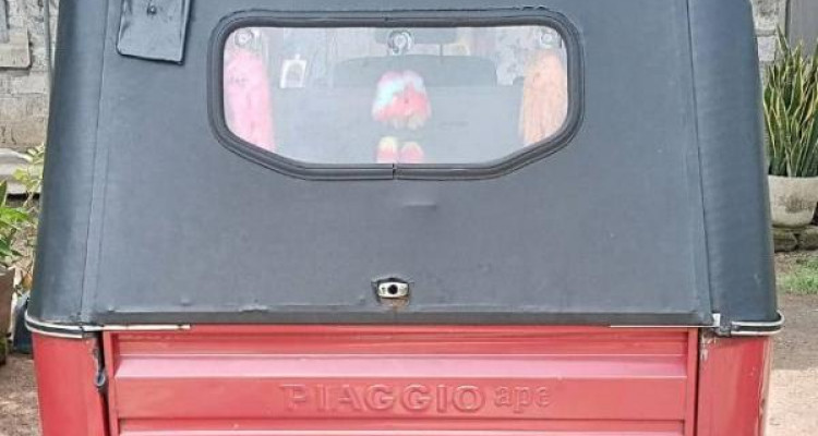PIAGGIO 2011 APE