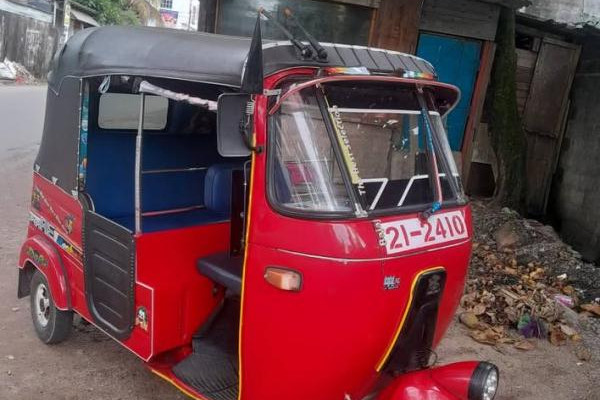 BAJAJ 1997 2 STROKE