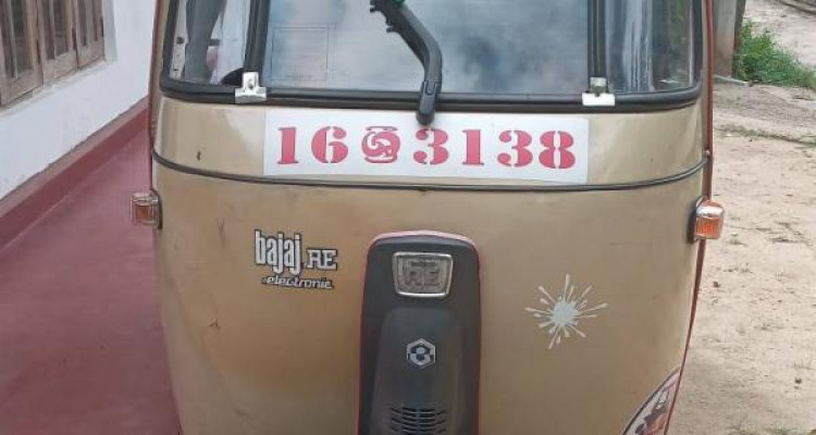 BAJAJ 1989 2 STROKE