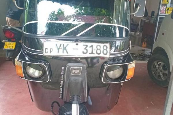 BAJAJ 2011 4 STROKE