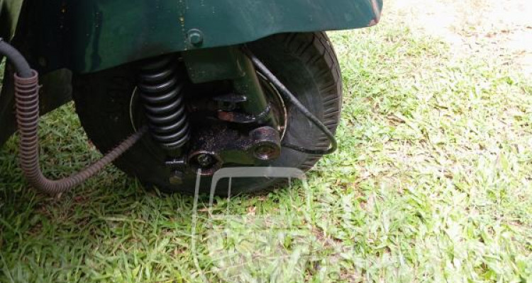 BAJAJ 2000 2 STROKE