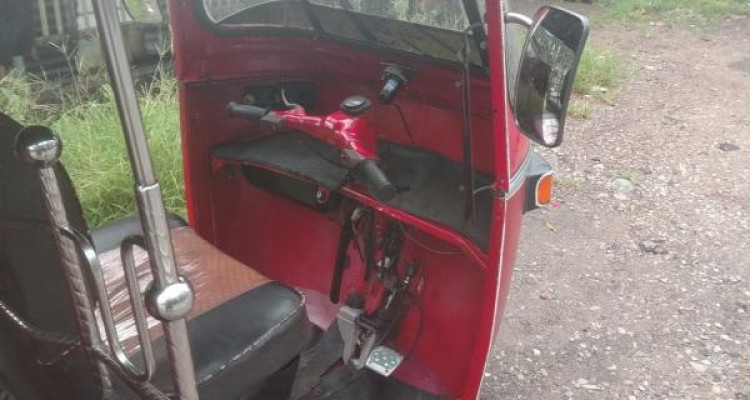 BAJAJ 2001 2 STROKE