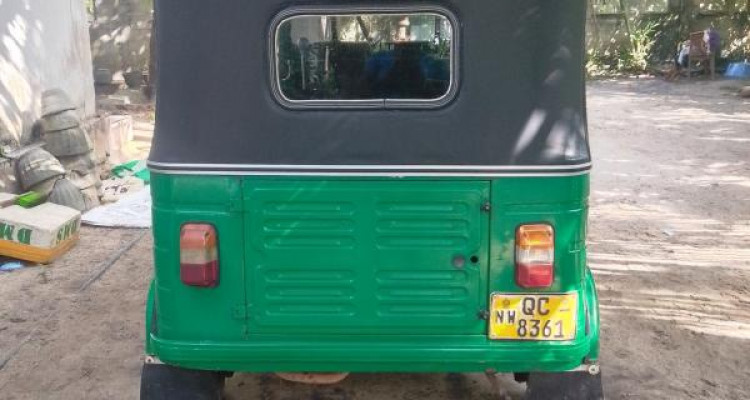 BAJAJ 2006 2 STROKE