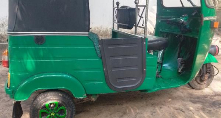 BAJAJ 2006 2 STROKE
