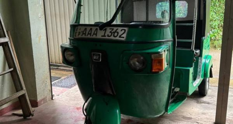 BAJAJ 2012 4 STROKE