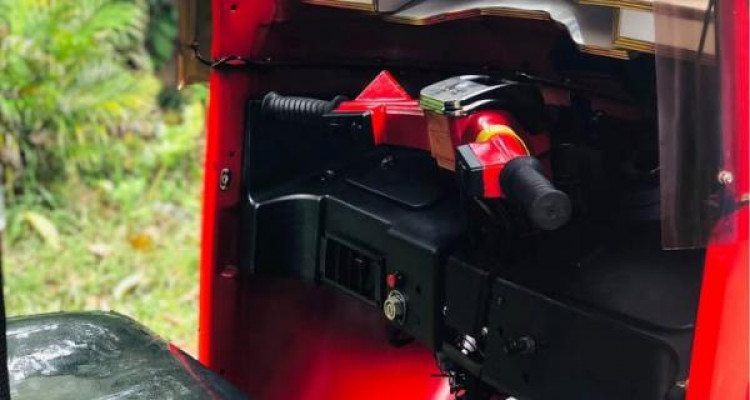 BAJAJ 2012 4 STROKE
