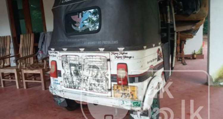 BAJAJ 2000 2 STROKE