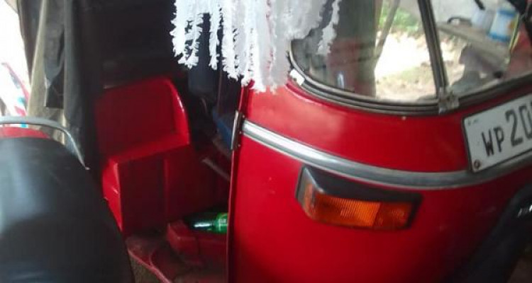 BAJAJ 1998 2 STROKE