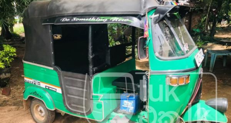 BAJAJ 2009 4 STROKE