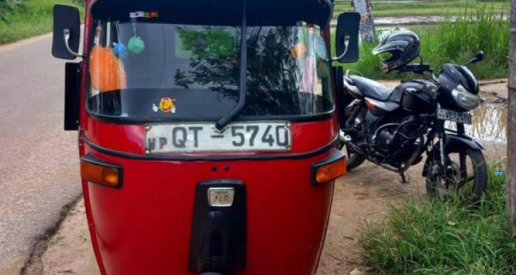 BAJAJ 2009 4 STROKE