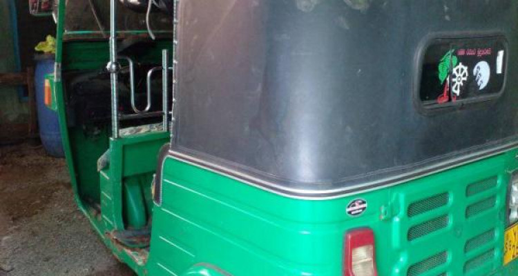 BAJAJ 2011 4 STROKE
