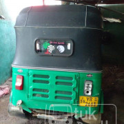 BAJAJ 2011 4 STROKE