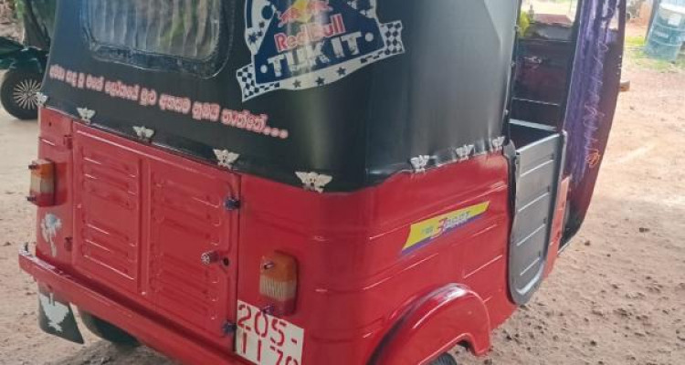 BAJAJ 1999 2 STROKE