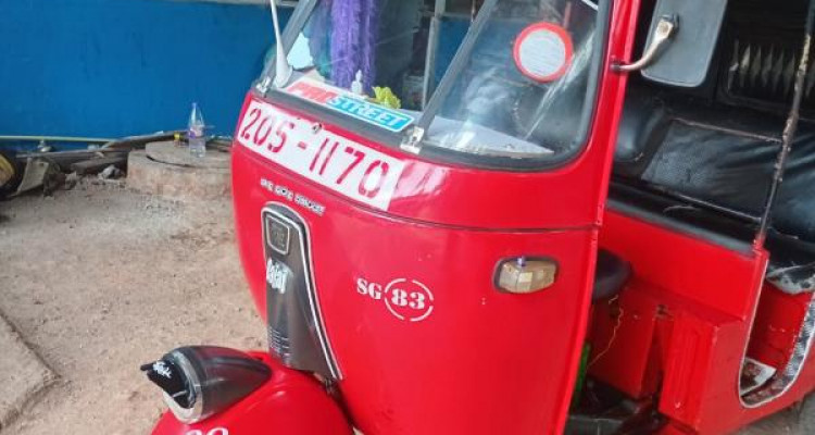 BAJAJ 1999 2 STROKE