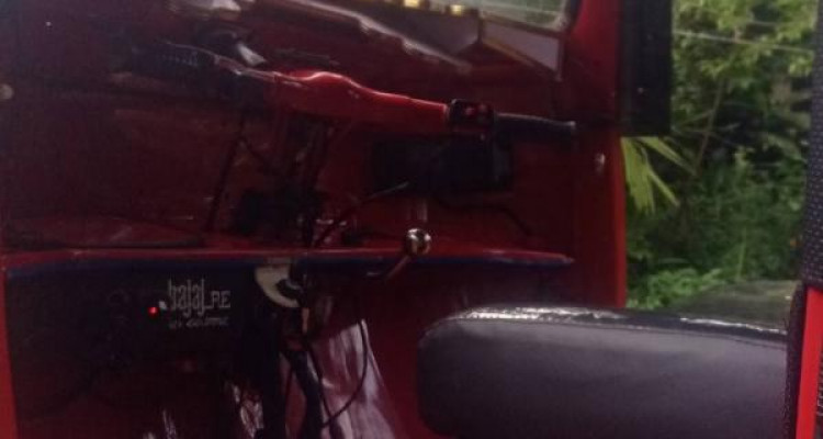 BAJAJ 2004 2 STROKE