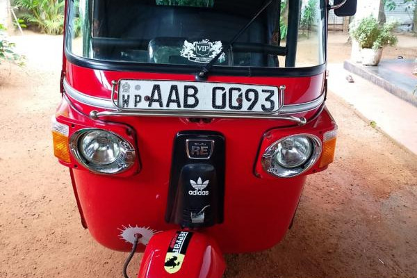 BAJAJ 2012 4 STROKE