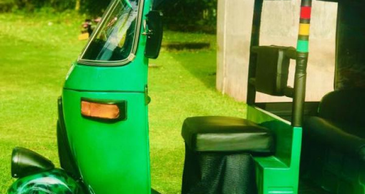 BAJAJ 1995 2 STROKE