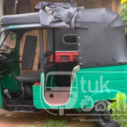 BAJAJ 2009 4 STROKE