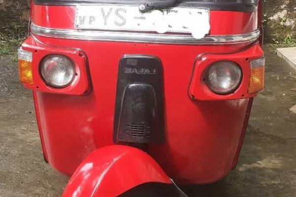 BAJAJ 2011 4 STROKE