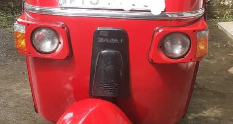 BAJAJ 2011 4 STROKE