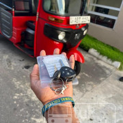BAJAJ 2018 4 STROKE