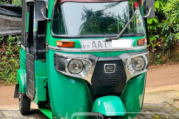 BAJAJ 2014 4 STROKE
