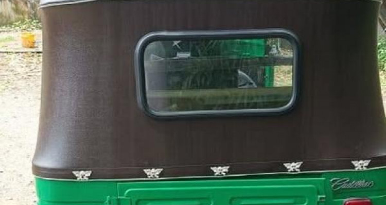 BAJAJ 2011 4 STROKE